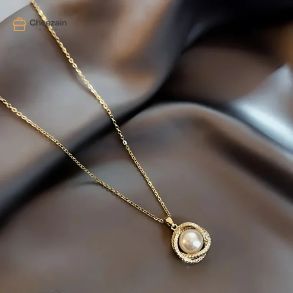 Premium Pearl Curb Chain Pendant for Women
